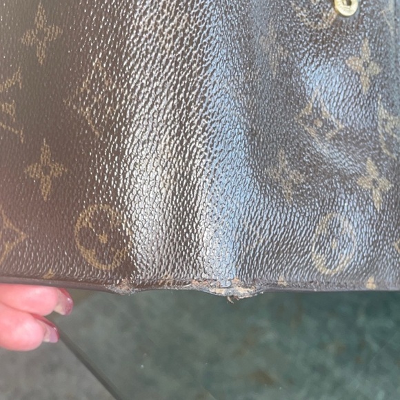 Louis Vuitton Monogram wallet with unbranded Gold Chain - Picture 13 of 14